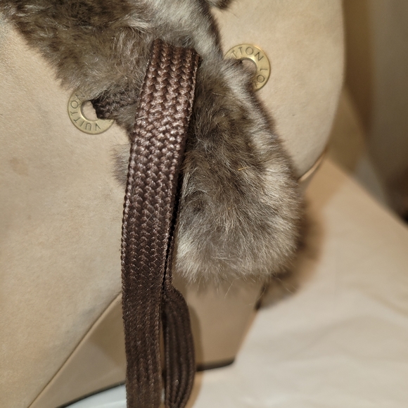 Louis Vuitton boots/heels - Picture 4 of 4